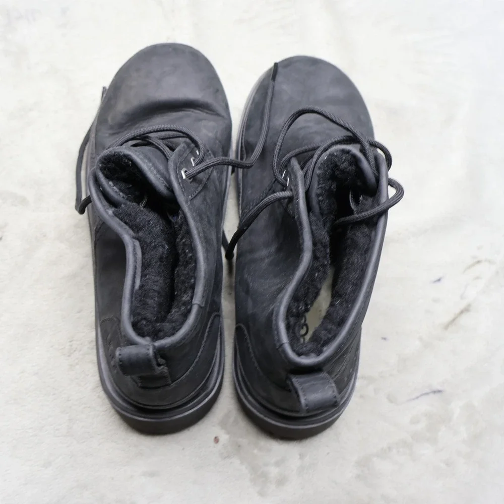 UGG Mens 10 Chukka Boots Black Leather Neumel Weather II Waterproof 1120851